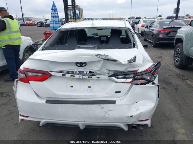 Toyota CAMRY SE 2022 4T1G11AK2NU066739 Image 16