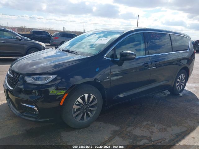 2C4RC1L74PR541324 Chrysler Pacifica Hybrid Touring L