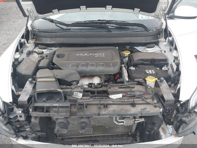1C4PJMLB8JD514527 Jeep Cherokee Latitude Plus 4x4