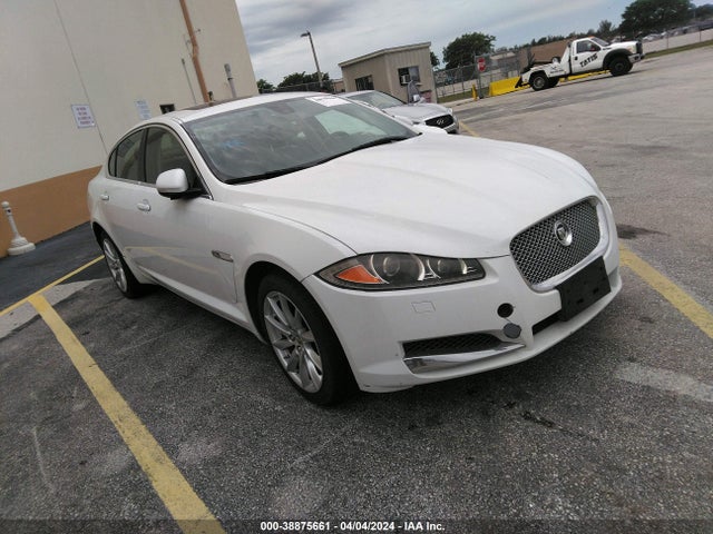 2013 JAGUAR XF SAJWA0ES6DPS64503 Photo 0