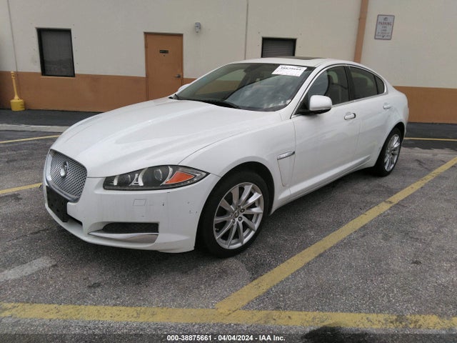 2013 JAGUAR XF SAJWA0ES6DPS64503 Photo 1