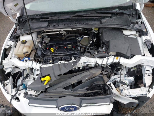 Ford FOCUS SE 2014 1FADP3K23EL133201 Image 10