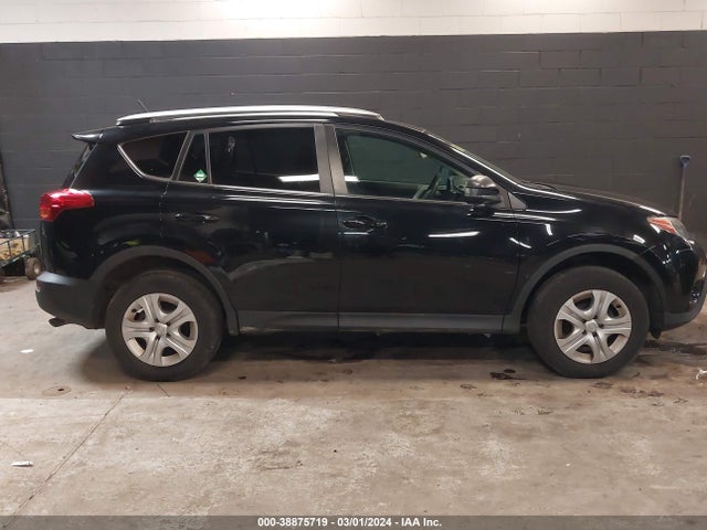 Toyota RAV4 LE 2015 2T3ZFREV5FW212640 Image 13