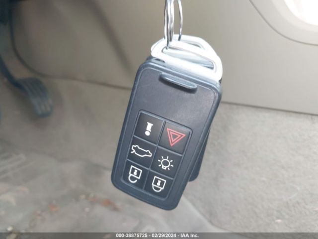 YV4902NC0F1194695 Volvo Xc70 T6 Premier Plus