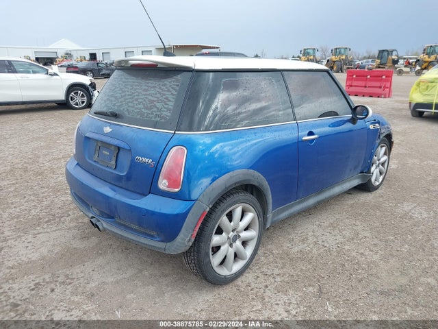 2006 MINI COOPER S WMWRE33546TL23800 Photo 3