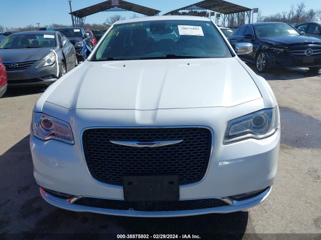 Chrysler 300c Awd 2015 2C3CCAKG2FH781844 Image 12