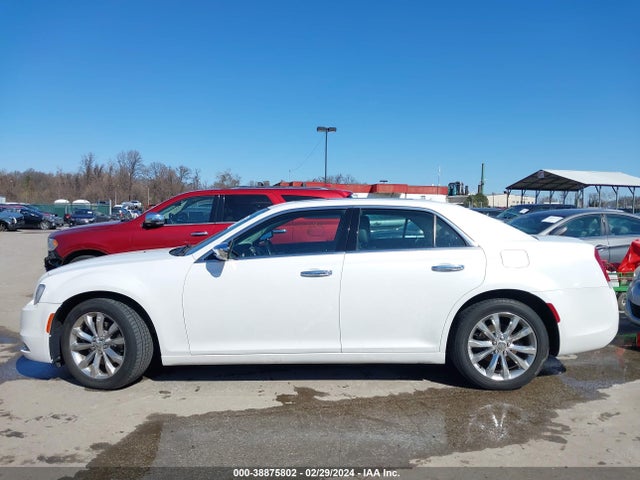 Chrysler 300c Awd 2015 2C3CCAKG2FH781844 Image 14