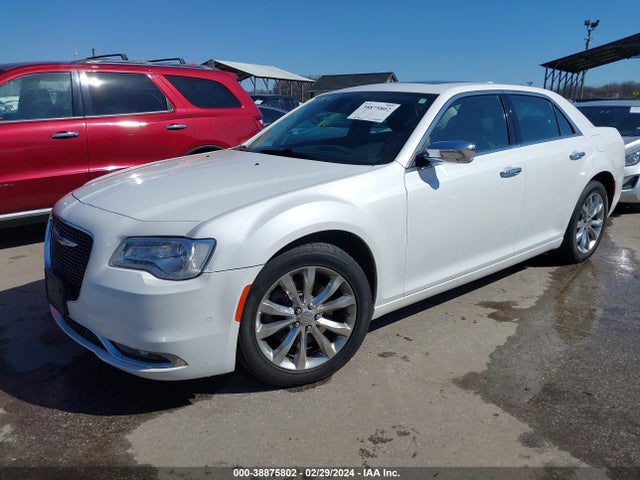 Chrysler 300c Awd 2015 2C3CCAKG2FH781844 Image 2