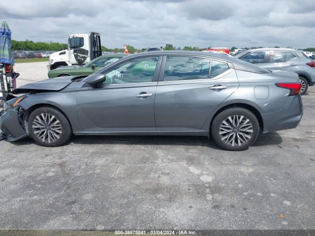 1N4BL4DV7PN309366 Nissan Altima Sv Fwd