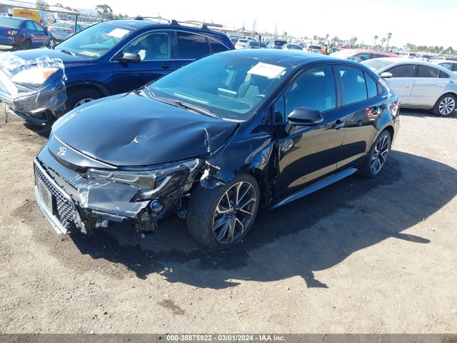 Toyota COROLLA SE 2020 5YFS4RCE3LP048286 Image 2