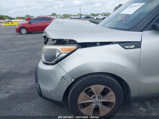 KIA Soul 2014 KNDJN2A29E7701703 Image 12