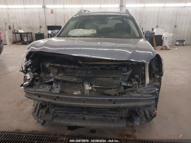 Subaru Outback 2.5i Limited 2018 4S4BSANC3J3217968 Image 12