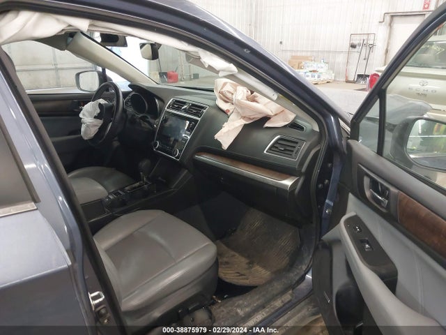 Subaru Outback 2.5i Limited 2018 4S4BSANC3J3217968 Image 5
