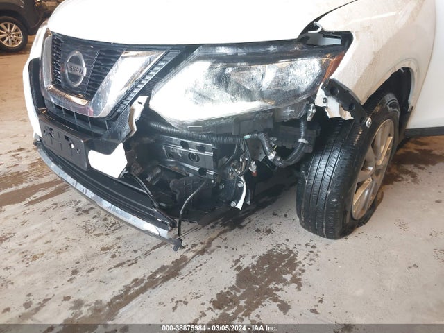Nissan ROGUE SV 2017 KNMAT2MT3HP577605 Image 6