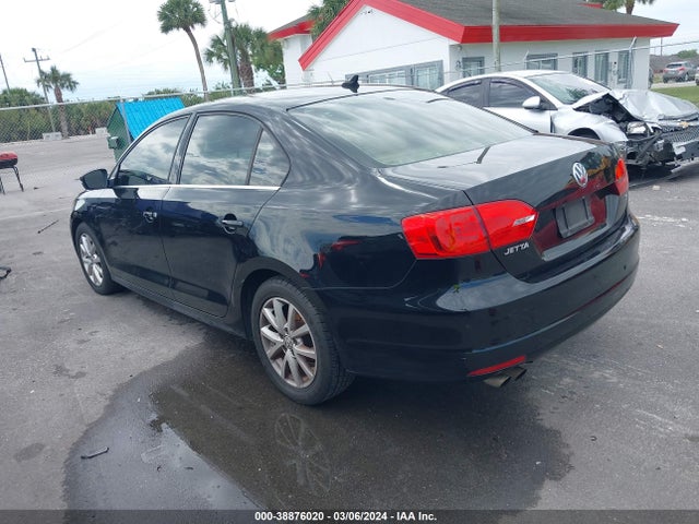 3VWD17AJ4EM403186 Volkswagen Jetta 1.8t Se