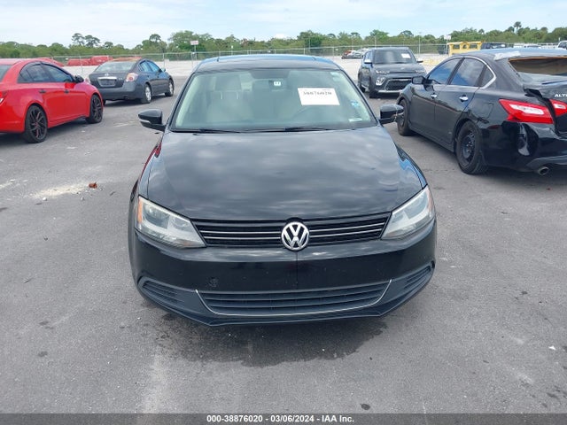 3VWD17AJ4EM403186 Volkswagen Jetta 1.8t Se