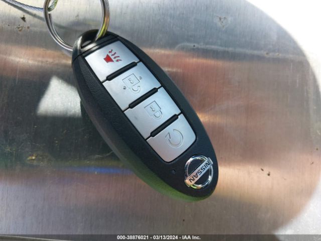5N1AT3BB9MC761217 Nissan Rogue Sv Intelligent Awd