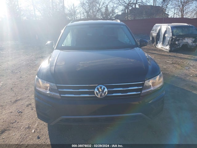 3VV1B7AX9KM200394 Volkswagen Tiguan 2.0t S