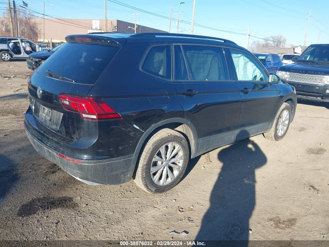 3VV1B7AX9KM200394 Volkswagen Tiguan 2.0t S