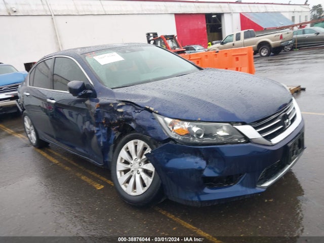 2014 1HGCR2F84EA160008 main image