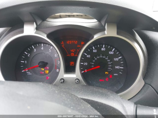 JN8AF5MR6ET351014 Nissan Juke Sv