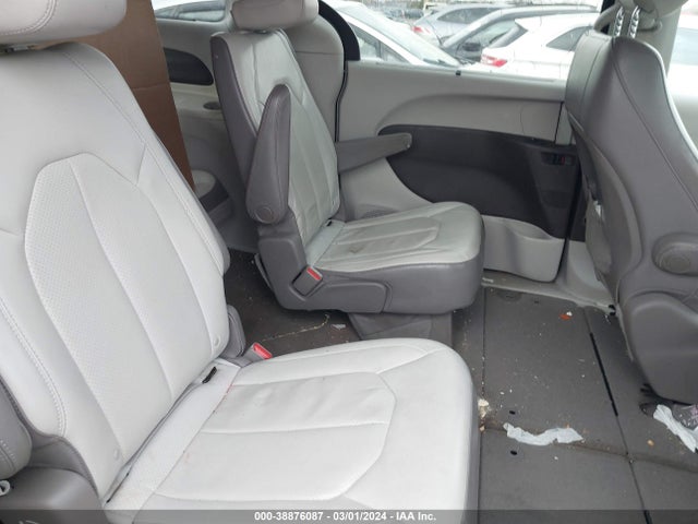 Chrysler Pacifica Touring L 2018 2C4RC1BG1JR123263 Image 8
