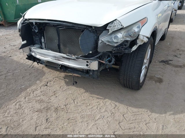 Infiniti QX70 2015 JN8CS1MW1FM480146 Image 6