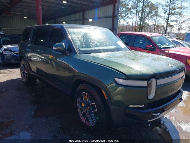 Rivian R1s Adventure 2023 7PDSGABA1PN015287 Image 1