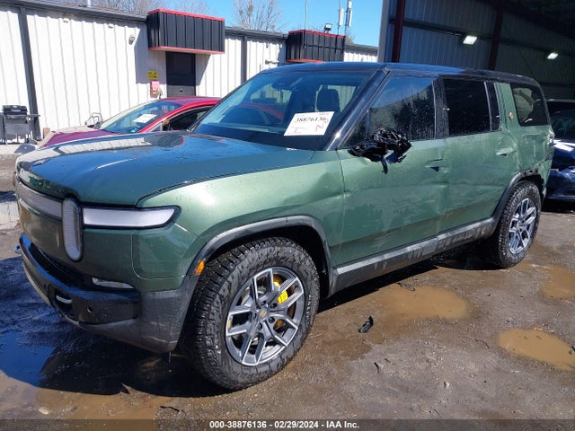 Rivian R1s Adventure 2023 7PDSGABA1PN015287 Image 2