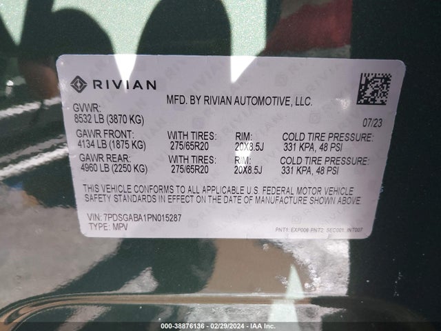 Rivian R1s Adventure 2023 7PDSGABA1PN015287 Image 9
