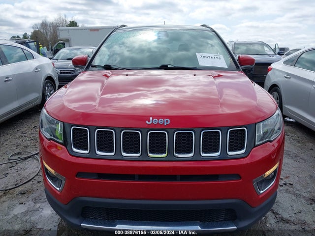 3C4NJCCB7JT181507 Jeep Compass Limited Fwd