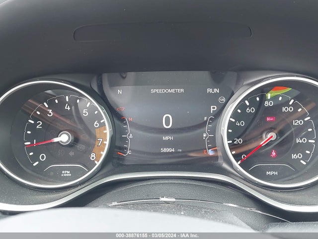 3C4NJCCB7JT181507 Jeep Compass Limited Fwd