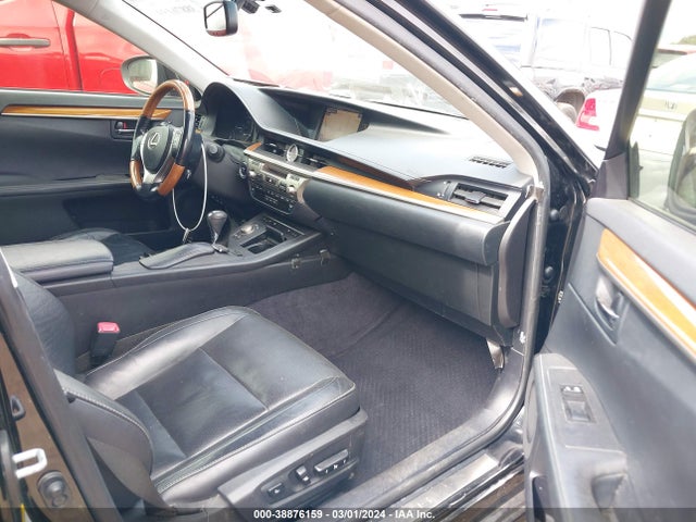 Lexus ES 300H 2015 JTHBW1GG2F2095589 Image 5