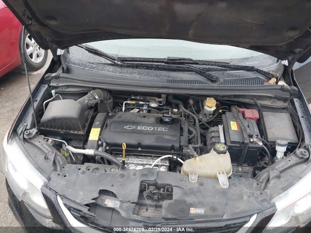 Chevrolet Sonic Ls Auto 2017 1G1JB5SH6H4159164 Image 10