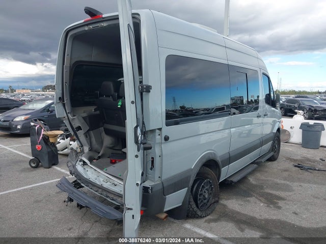 WDZPE7CD8JP624810 Mercedes-Benz Sprinter 2500 Standard Roof V6