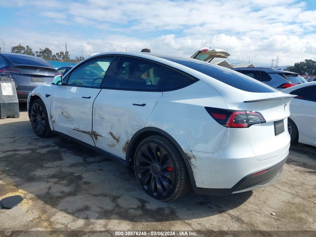 7SAYGDEF5NF560174 Tesla Model Y Performance Dual Motor All-wheel Drive