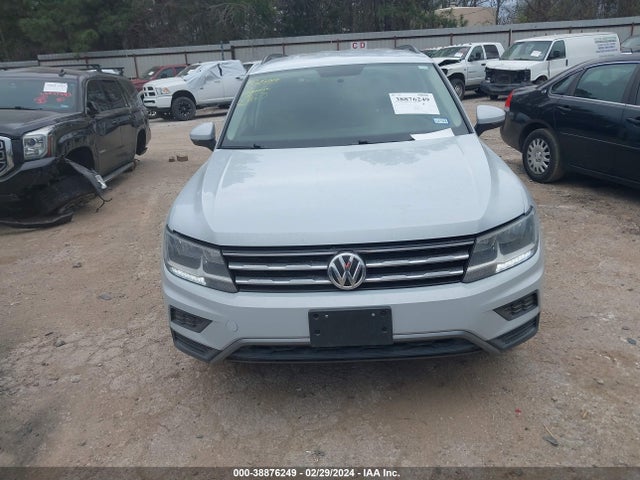 3VV1B7AX3KM048371 Volkswagen Tiguan 2.0t S