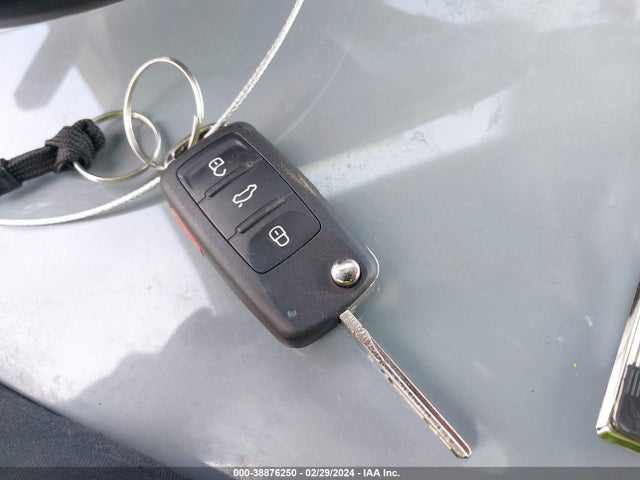 3VWPL7AJ4EM623919 Volkswagen Jetta Sportwagen 2.0l Tdi