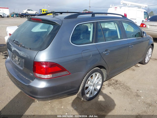 3VWPL7AJ4EM623919 Volkswagen Jetta Sportwagen 2.0l Tdi