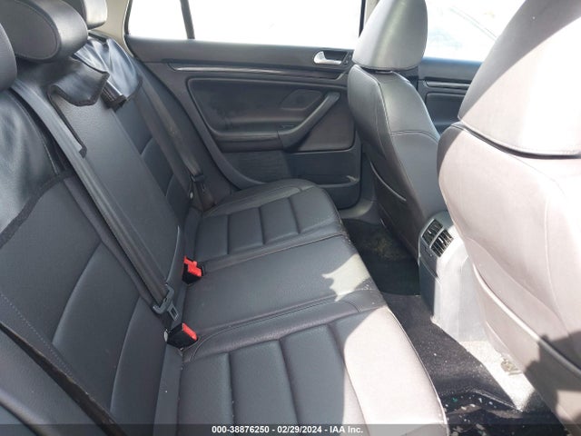 3VWPL7AJ4EM623919 Volkswagen Jetta Sportwagen 2.0l Tdi