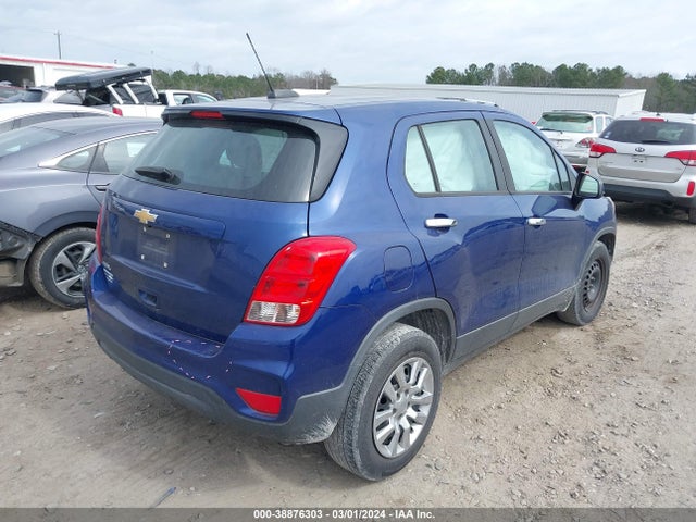 Chevrolet TRAX LS 2017 3GNCJKSB9HL135018 Image 4