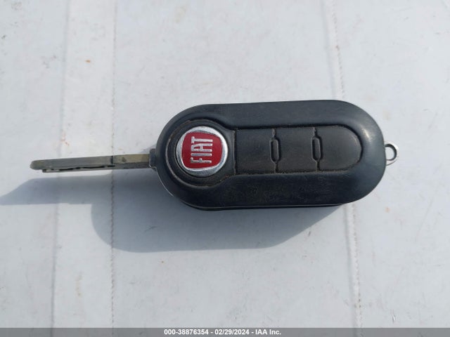 2013 FIAT 500 3C3CFFBR2DT674500 Photo 10