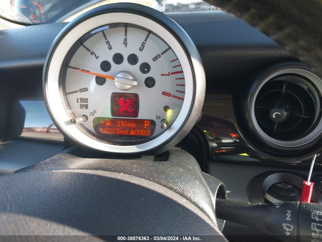 2010 MINI COOPER S WMWMF7C50ATZ71142 Photo 6