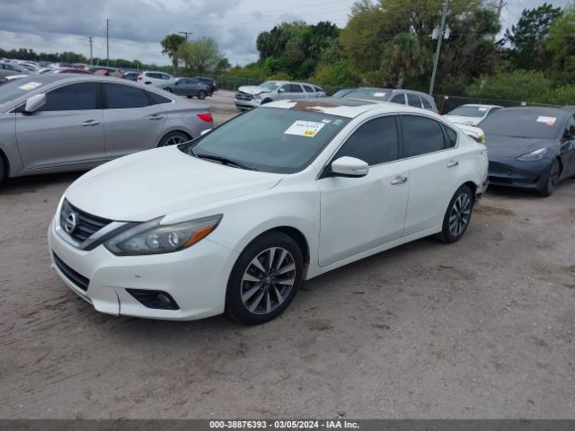 1N4AL3AP6HC111483 Nissan Altima 2.5 Sl