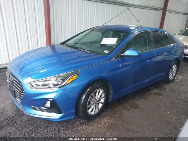 Hyundai SONATA SE 2018 5NPE24AF4JH605329 Image 2