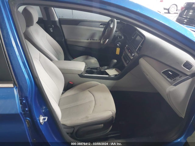 Hyundai SONATA SE 2018 5NPE24AF4JH605329 Image 5