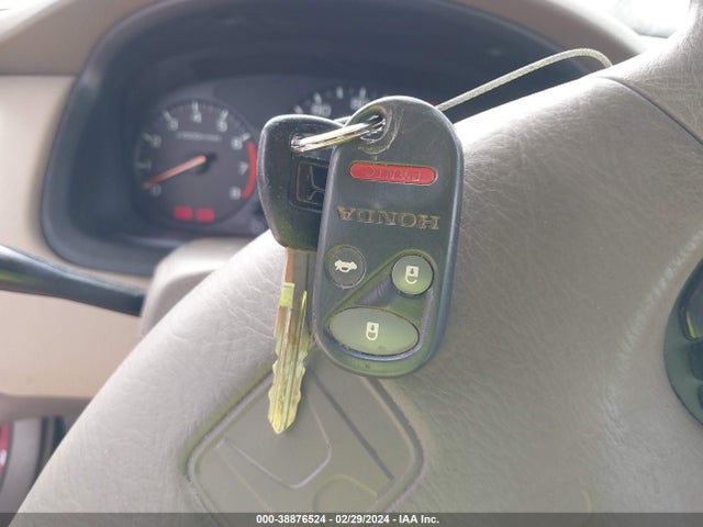 2000 HONDA ACCORD 2.3 SE VIN: JHMCG5674YC024286
