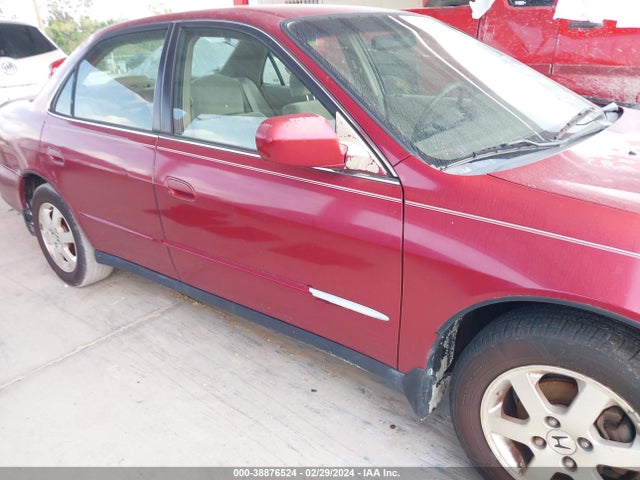 2000 HONDA ACCORD 2.3 SE VIN: JHMCG5674YC024286