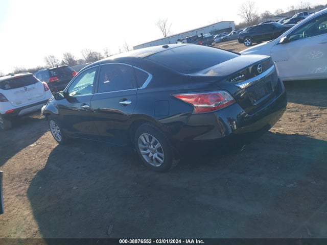 Nissan Altima 2.5 S 2015 1N4AL3AP8FC150475 Image 3
