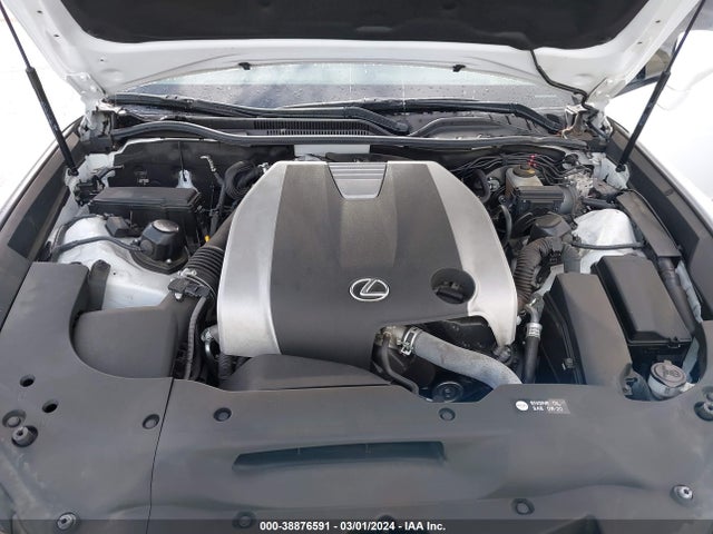 Lexus RC 350 2016 JTHHE5BC4G5014701 Image 10